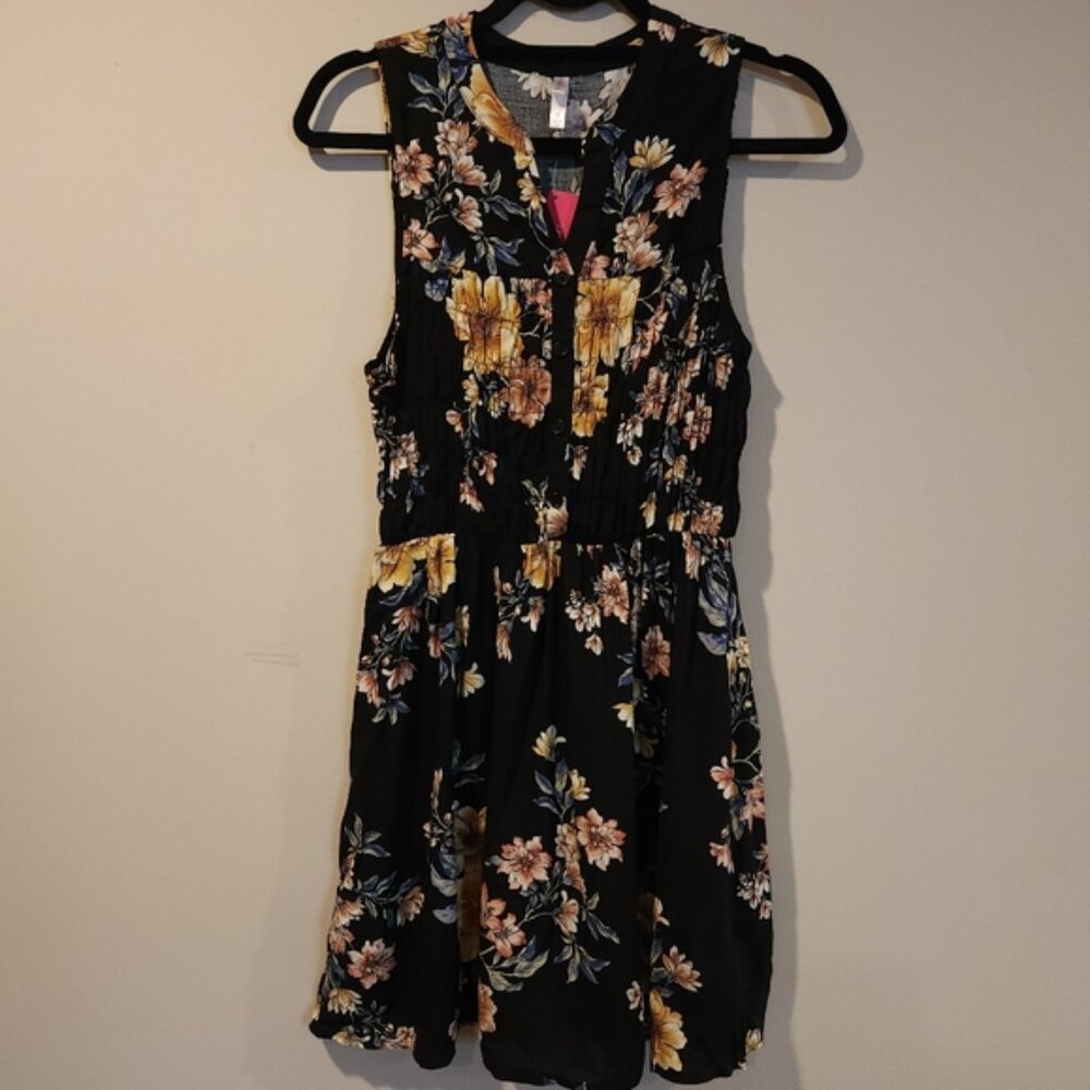 XHILERATION black floral sleeveless sundress with smocked bodice